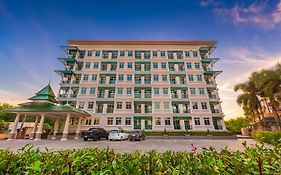 Evergreen Suite Hotel