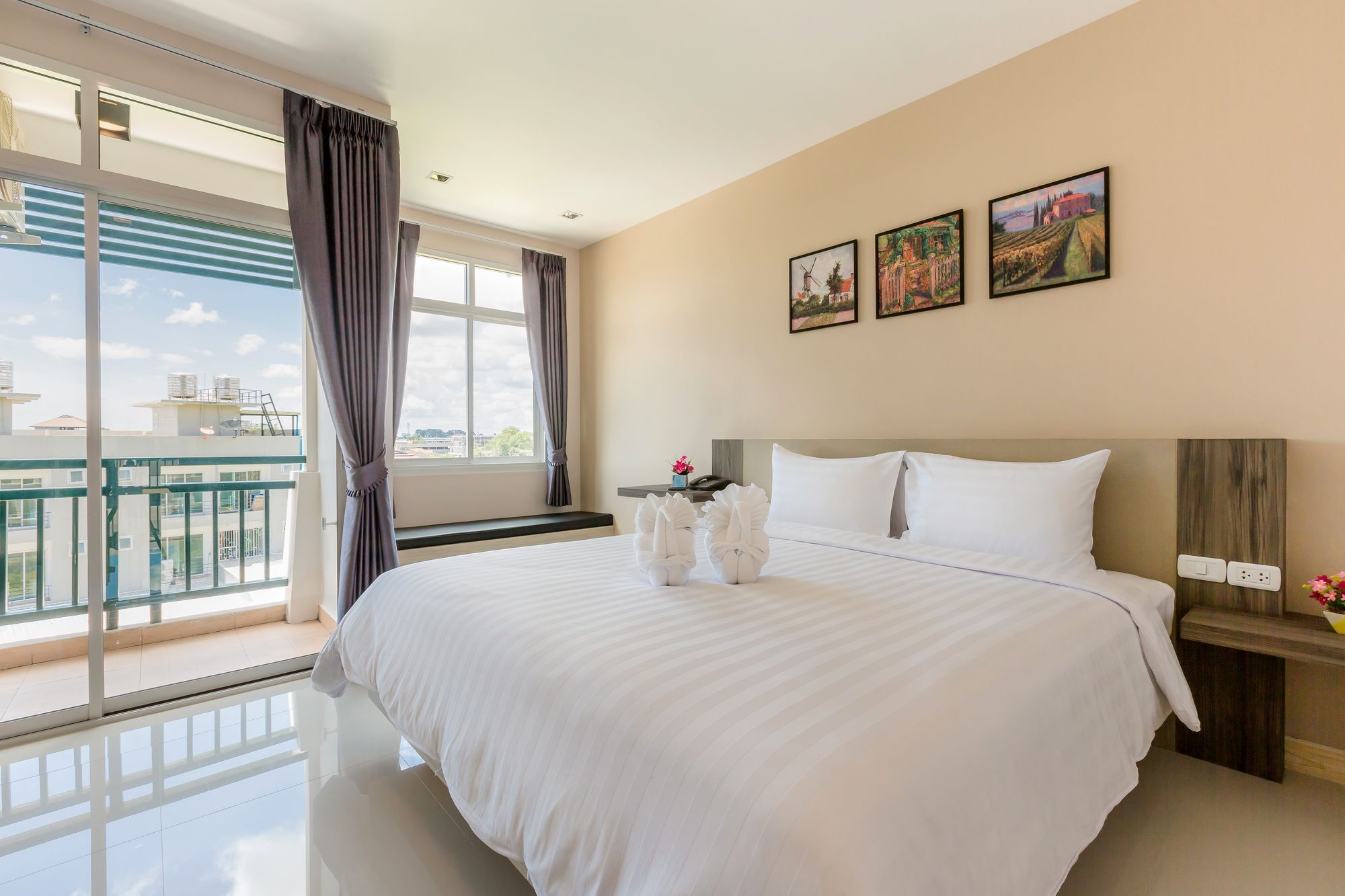 Evergreen Suite Hotel Surat Thani Eksteriør billede